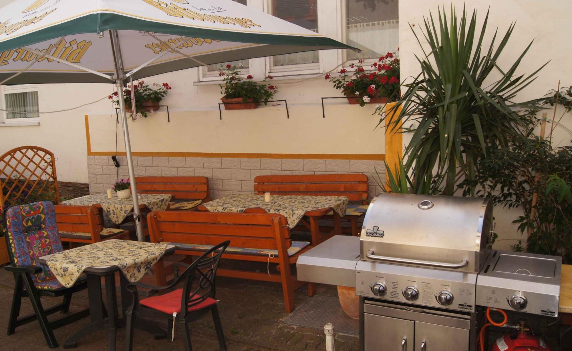 Hotel-Restaurant Ehses Цельтінґен-Рахтіґ Екстер'єр фото